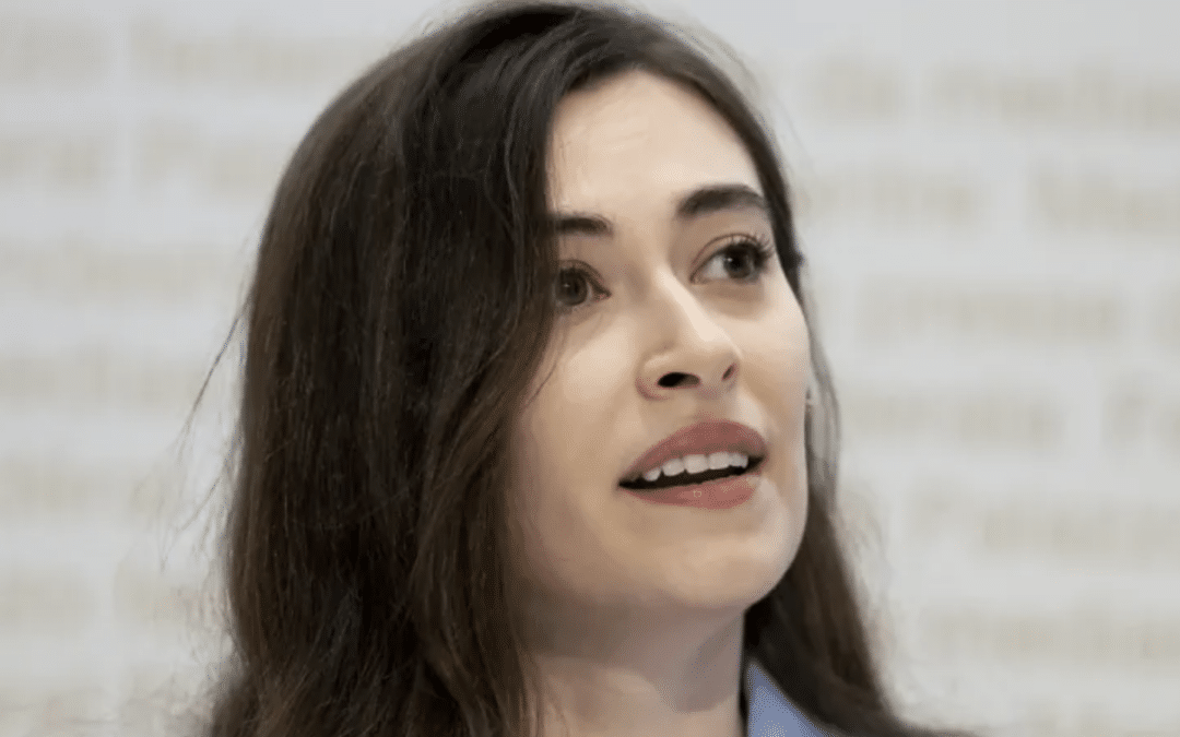 Eine Schweizer Politikerin trat zurück, nachdem sie ein Bild von Jesus geschossen hatte.